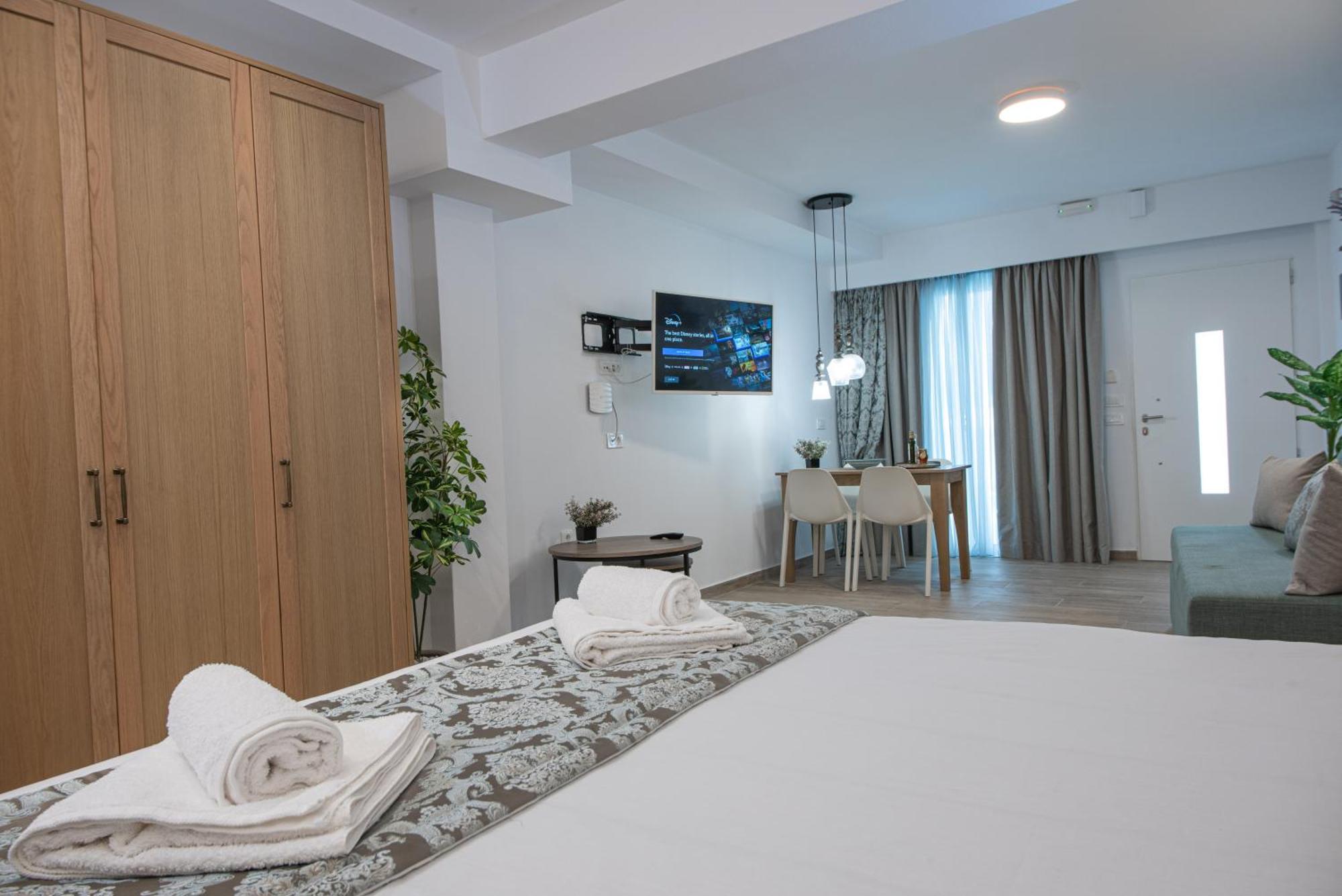 Ammos Lux Crete